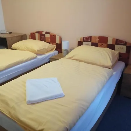 Institut Гостевой дом Кошице