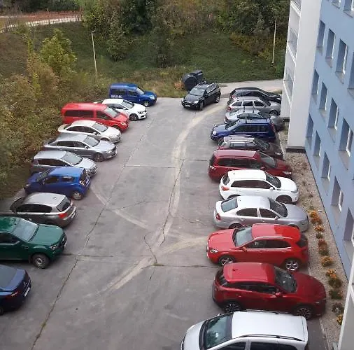 Institut Vendégház 3*