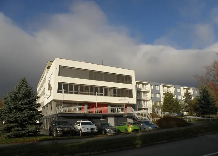 Pensjonat Institut 3*